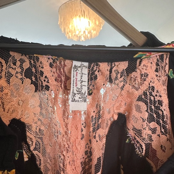 Free People Poppy Lace Inset Floral Long Sleeve Printed Bodysuit XS - Picture 5 of 8